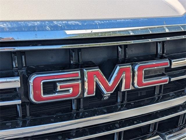 Used 2021 GMC Yukon XL SLT w/ SLT Luxury Plus Package image 13