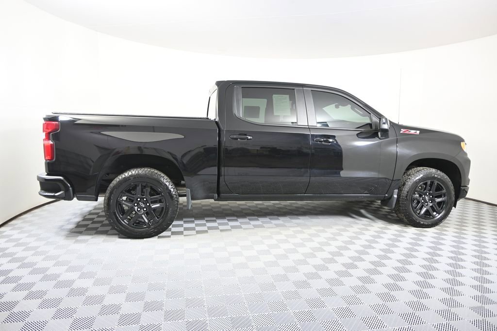 Used 2025 Chevrolet Silverado 1500 RST AWD/4WD image 8