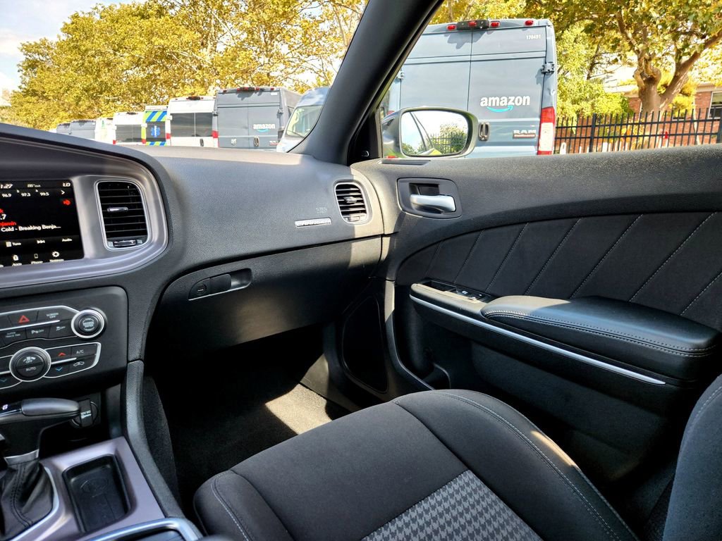 Used 2023 Dodge Charger R/T w/ Cold Weather Package image 30