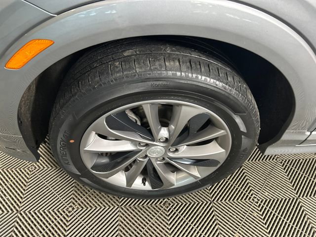 Used 2023 Buick Encore GX Select w/ Sport Touring Package image 11