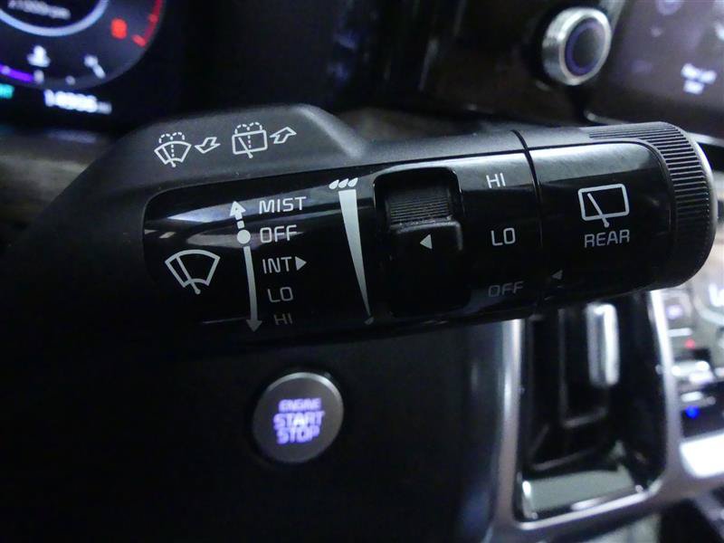 Used 2022 Kia Sorento SX Prestige w/ Rust Color Package AWD/4WD image 26