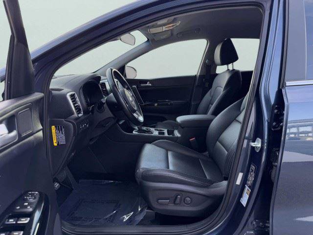 Used 2021 Kia Sportage EX FWD image 16