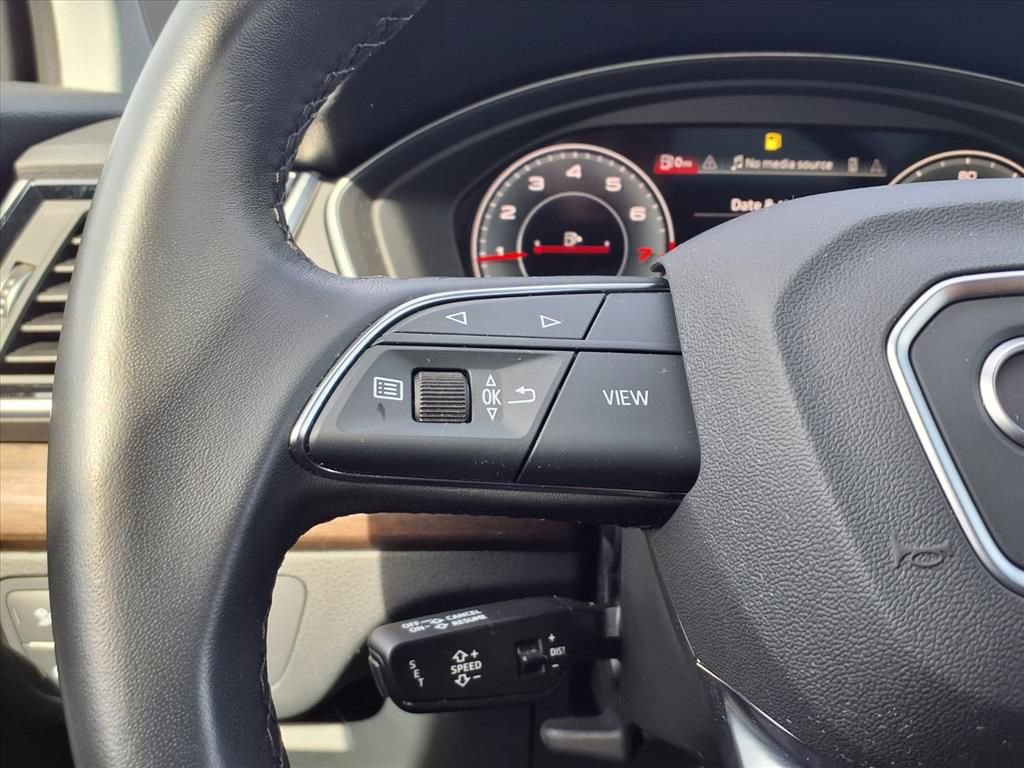 Used 2023 Audi Q5 2.0T Premium Plus w/ Premium Plus Package image 13