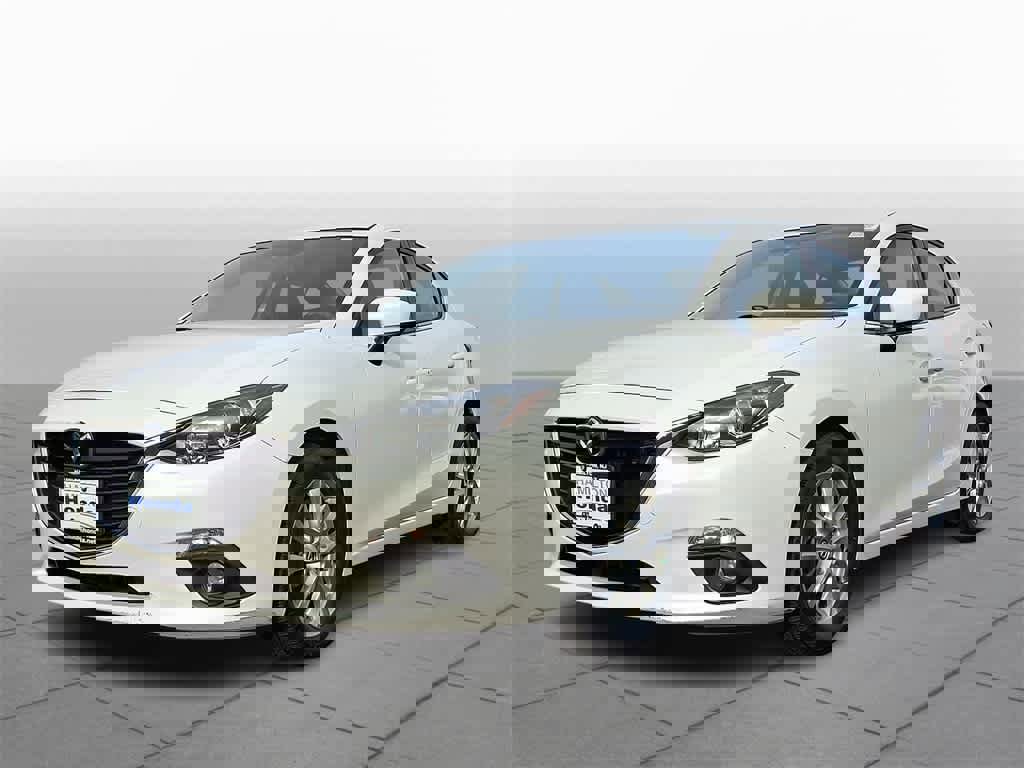 Used 2016 MAZDA MAZDA3 i Touring