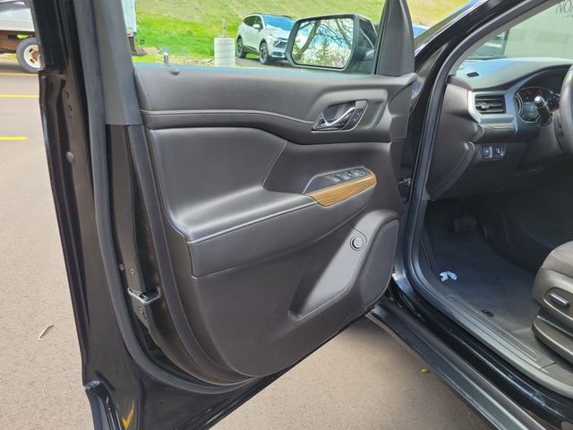 Used 2023 GMC Acadia SLE w/ Driver Convenience Package AWD/4WD image 7