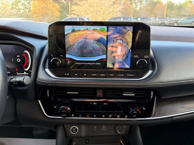 Used 2022 Nissan Rogue Platinum w/ Head-Up Display Package image 19