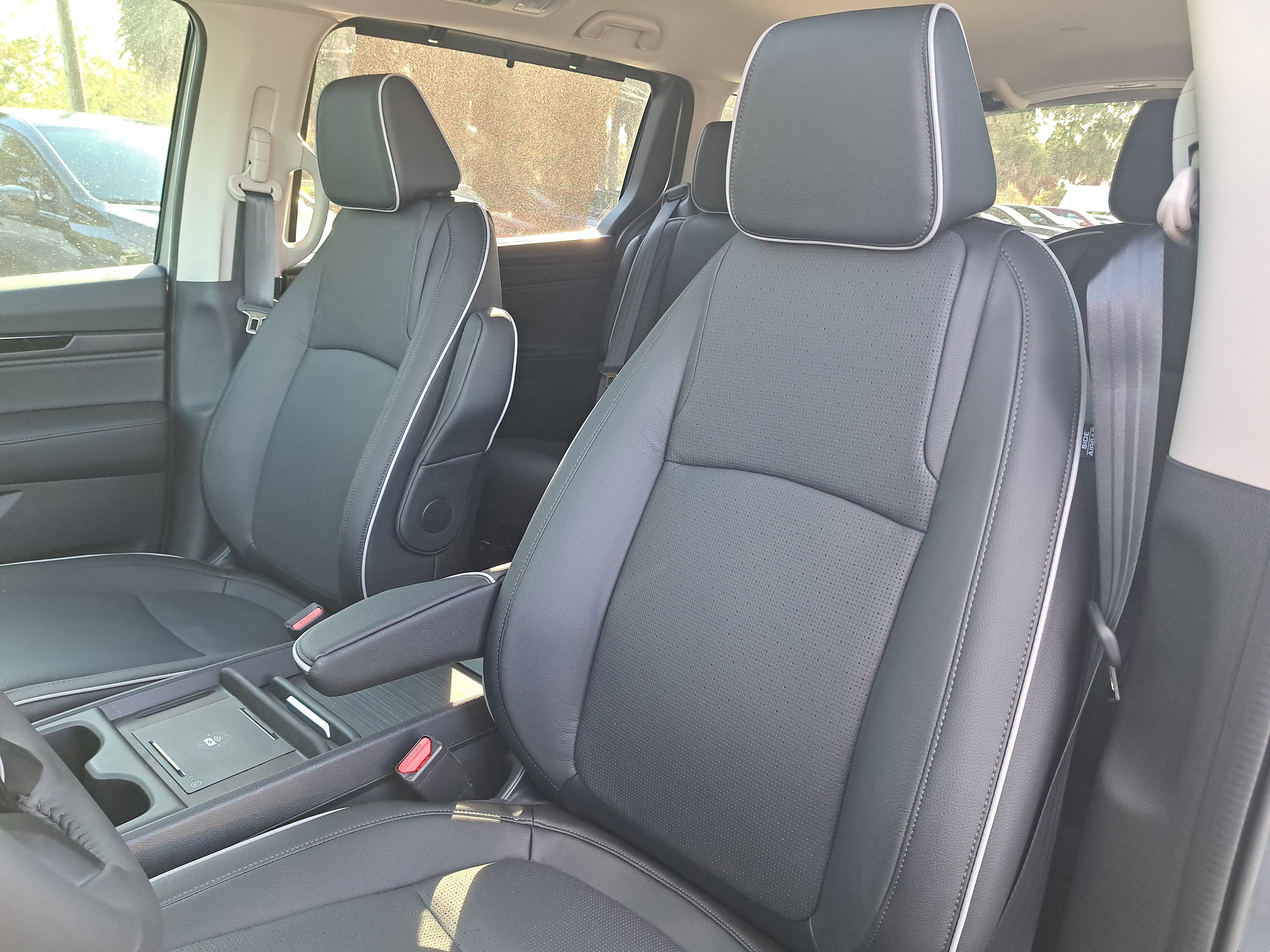 New 2026 Honda Odyssey Elite image 18