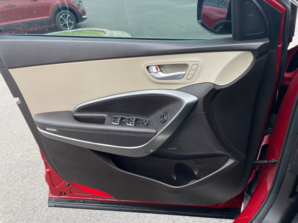 Used 2017 Hyundai Santa Fe Limited AWD/4WD image 20