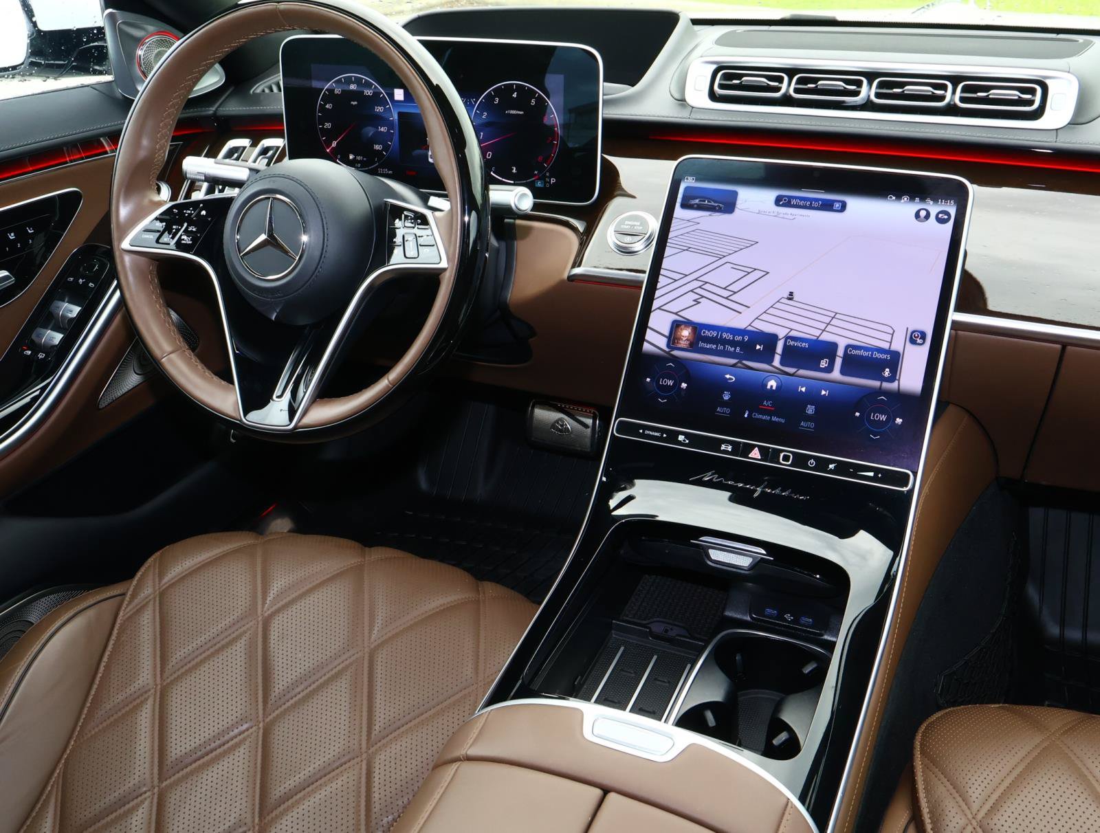 Used 2024 Mercedes-Benz Maybach S 680 4MATIC image 11