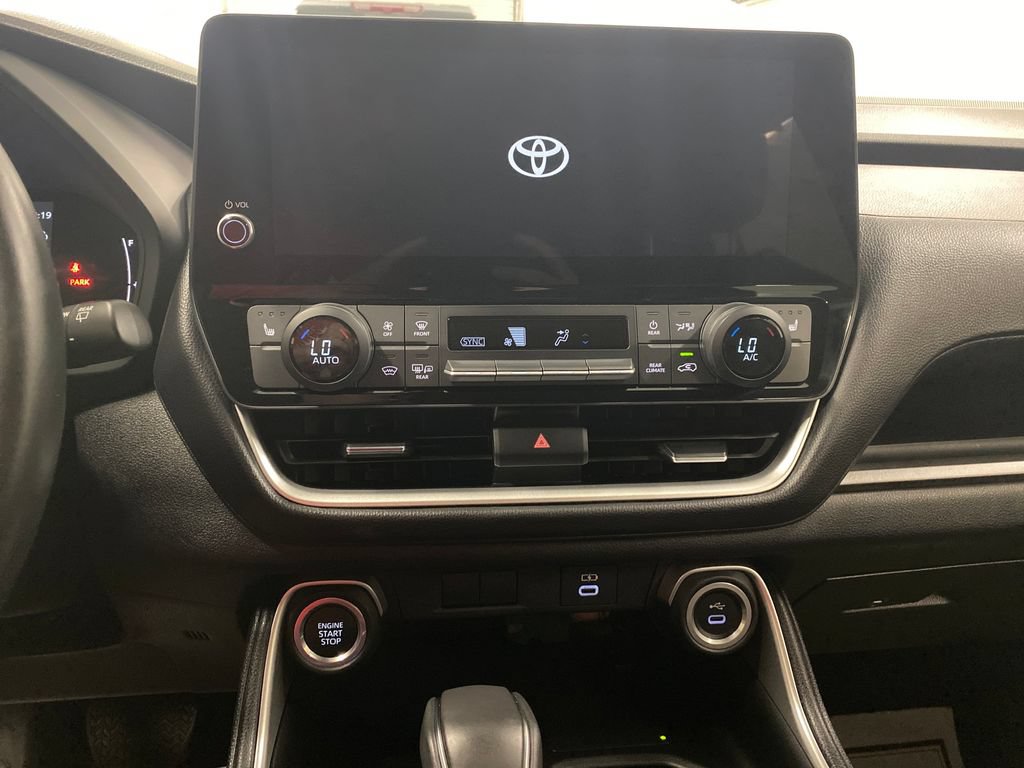Used 2024 Toyota Grand Highlander FWD image 22