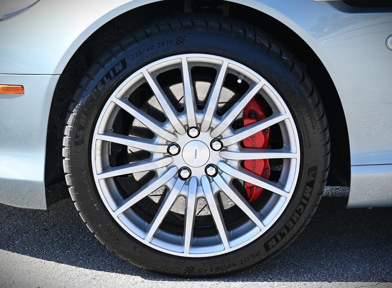 Used 2005 Aston Martin DB9 Volante image 31