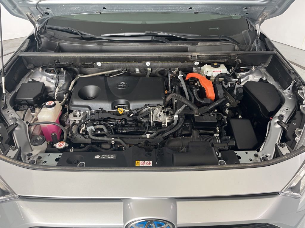 Used 2019 Toyota RAV4 XLE w/ Convenience Package AWD/4WD image 9