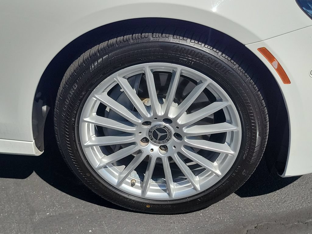 Used 2023 Mercedes-Benz E 350 Sedan image 6