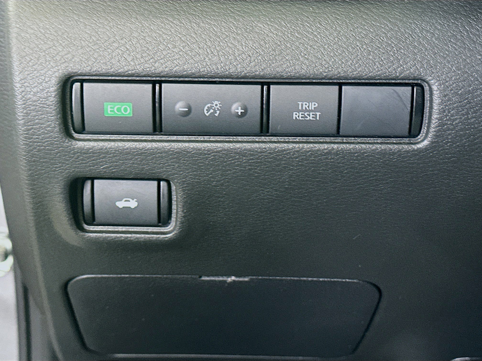 Used 2024 Nissan Sentra SV image 16