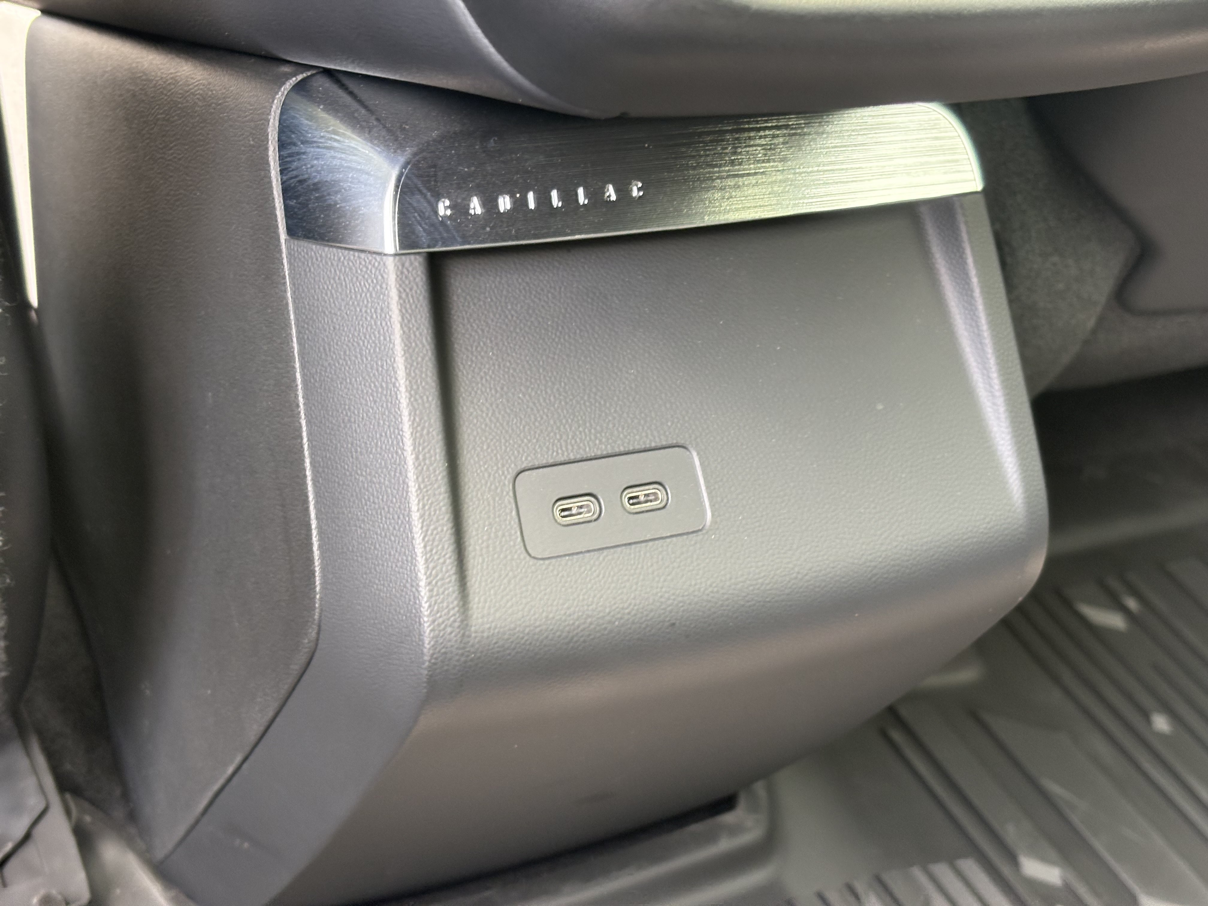 Certified 2024 Cadillac Lyriq Sport w/ LPO, Floor Liner Package AWD/4WD image 13