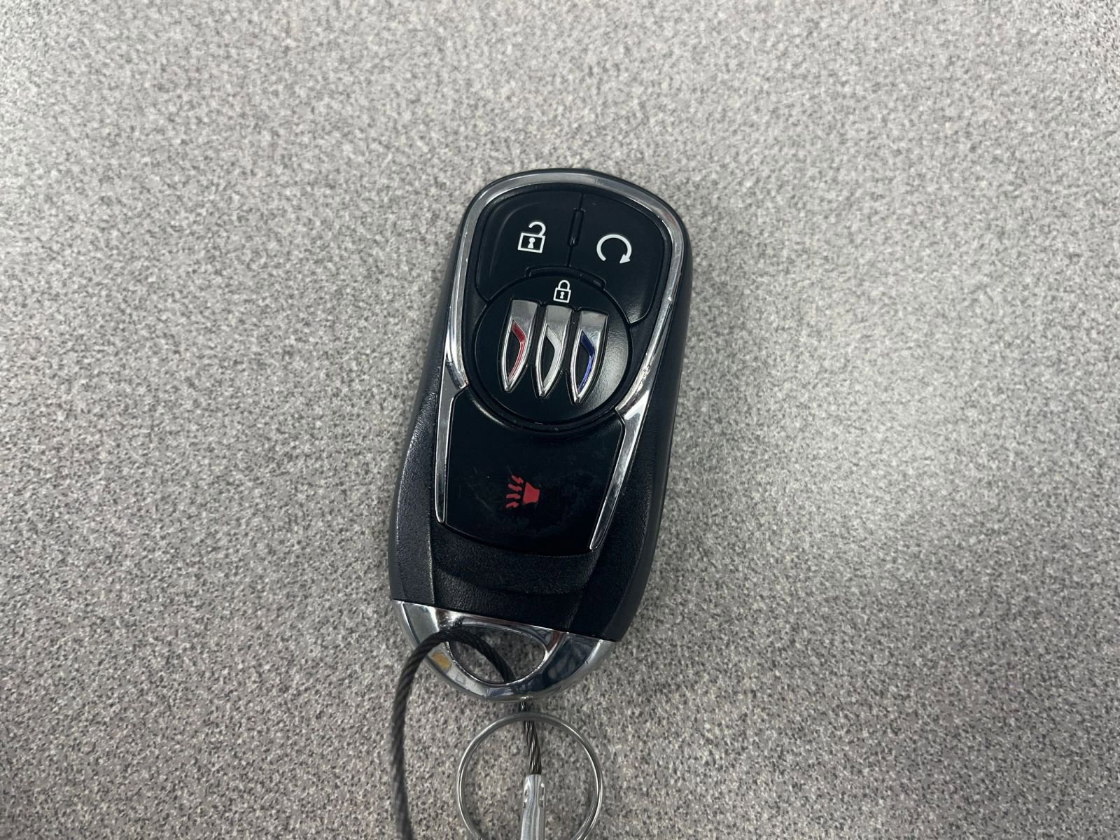 Used 2025 Buick Envista Sport Touring image 21