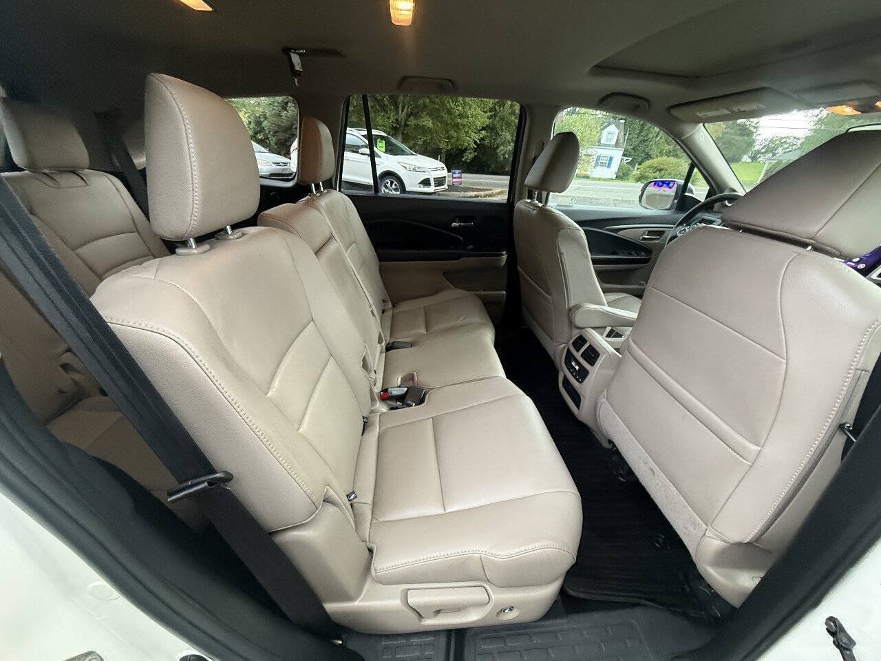Used 2018 Honda Pilot EX-L image 19
