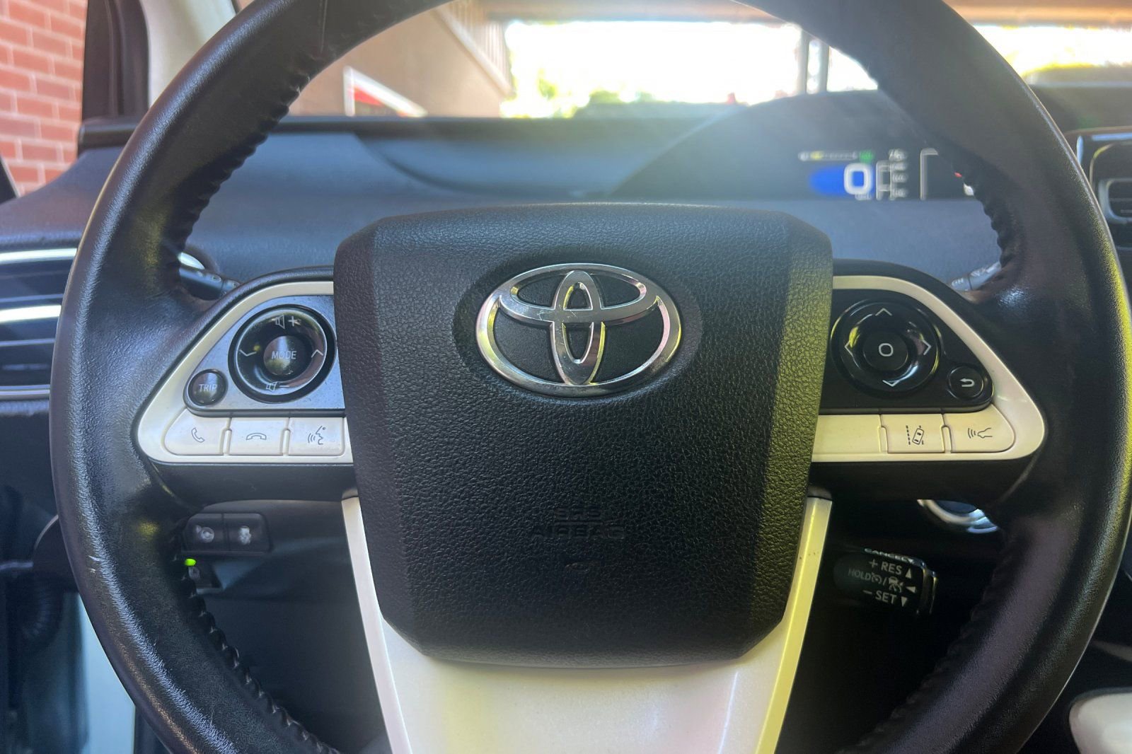 Used 2017 Toyota Prius Three image 26