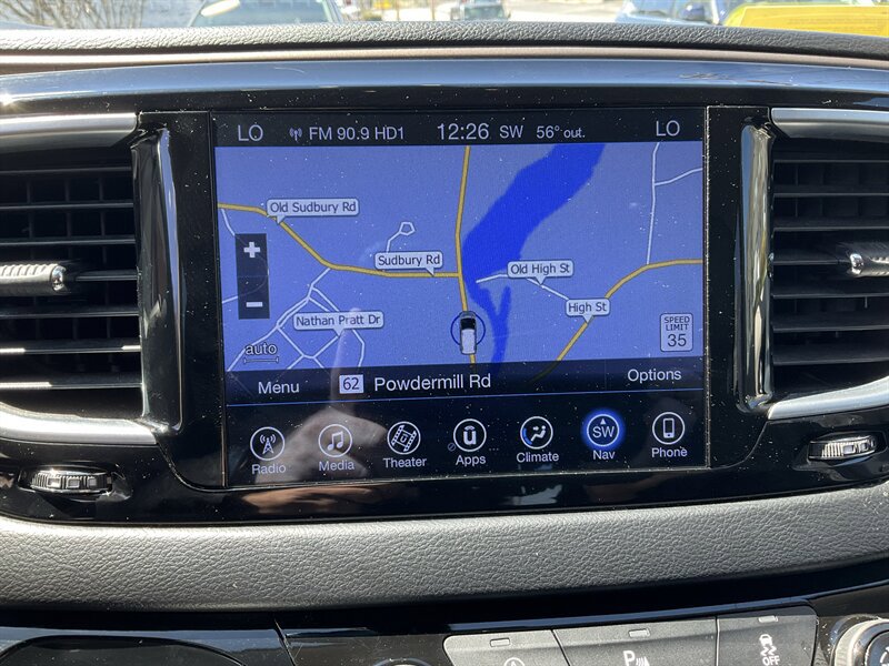 Used 2017 Chrysler Pacifica Touring-L Plus FWD image 25