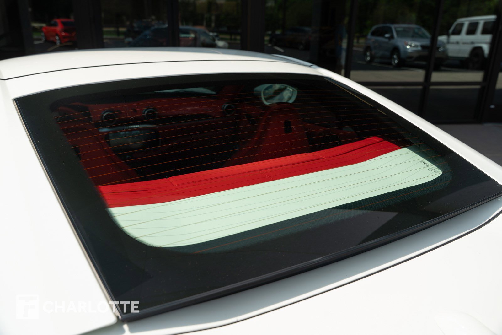 Used 2019 Ferrari Portofino image 18