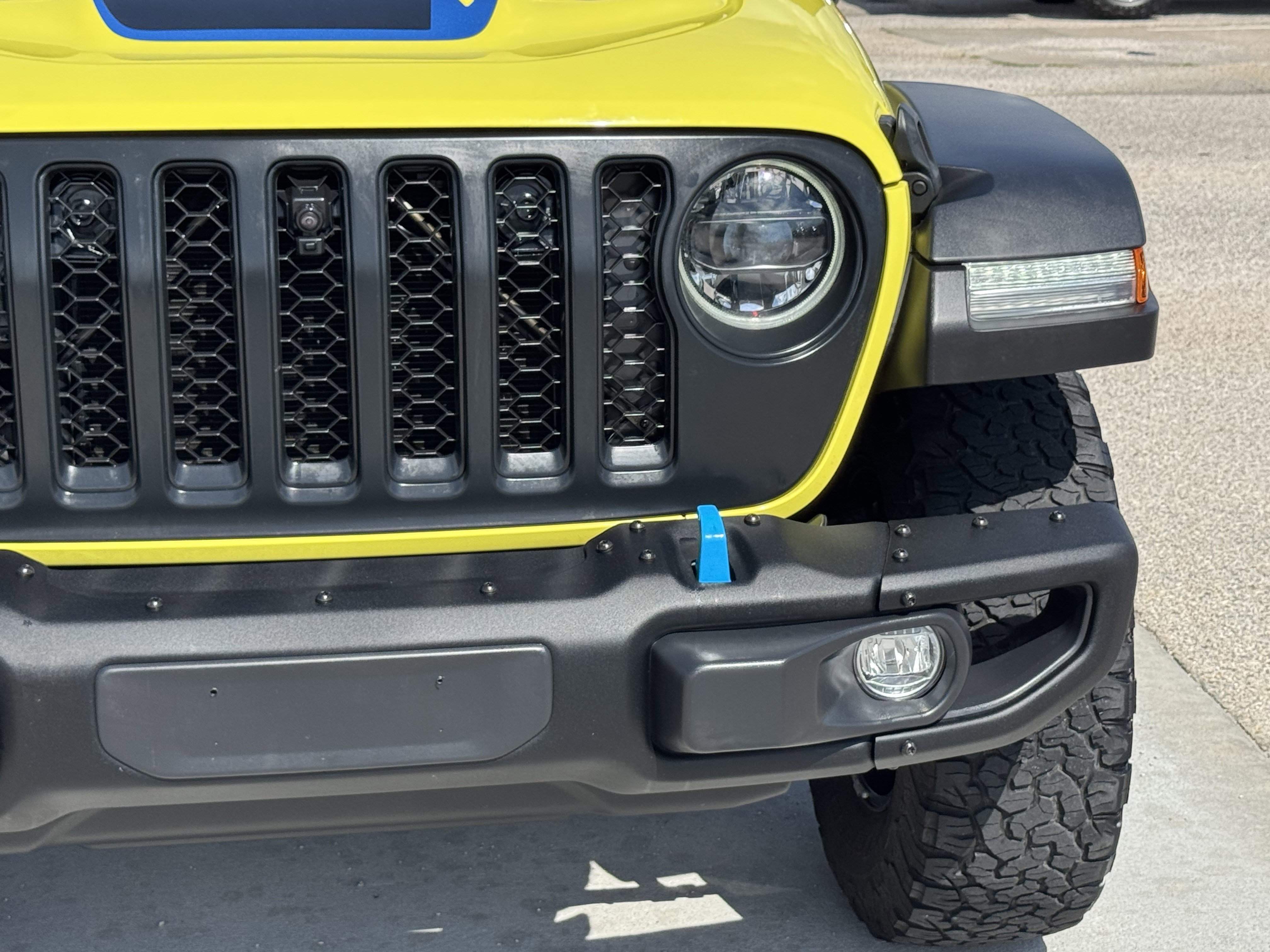 Used 2023 Jeep Wrangler Unlimited Rubicon 4xe w/ Steel Bumper Group image 5