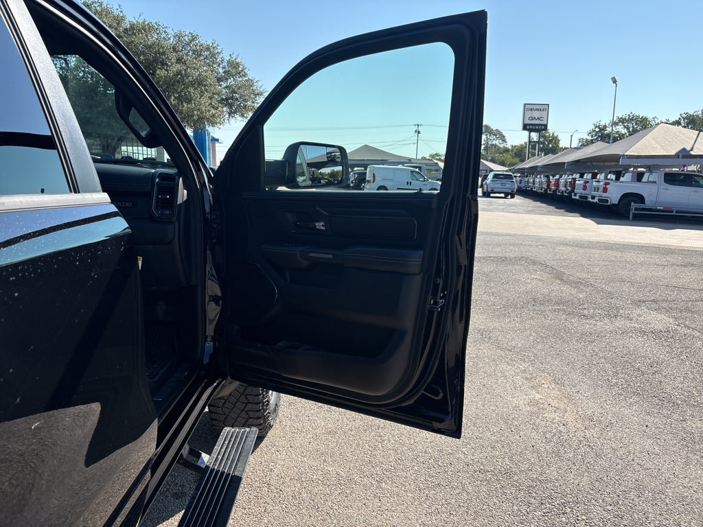 New 2026 RAM 1500 RHO AWD/4WD image 14
