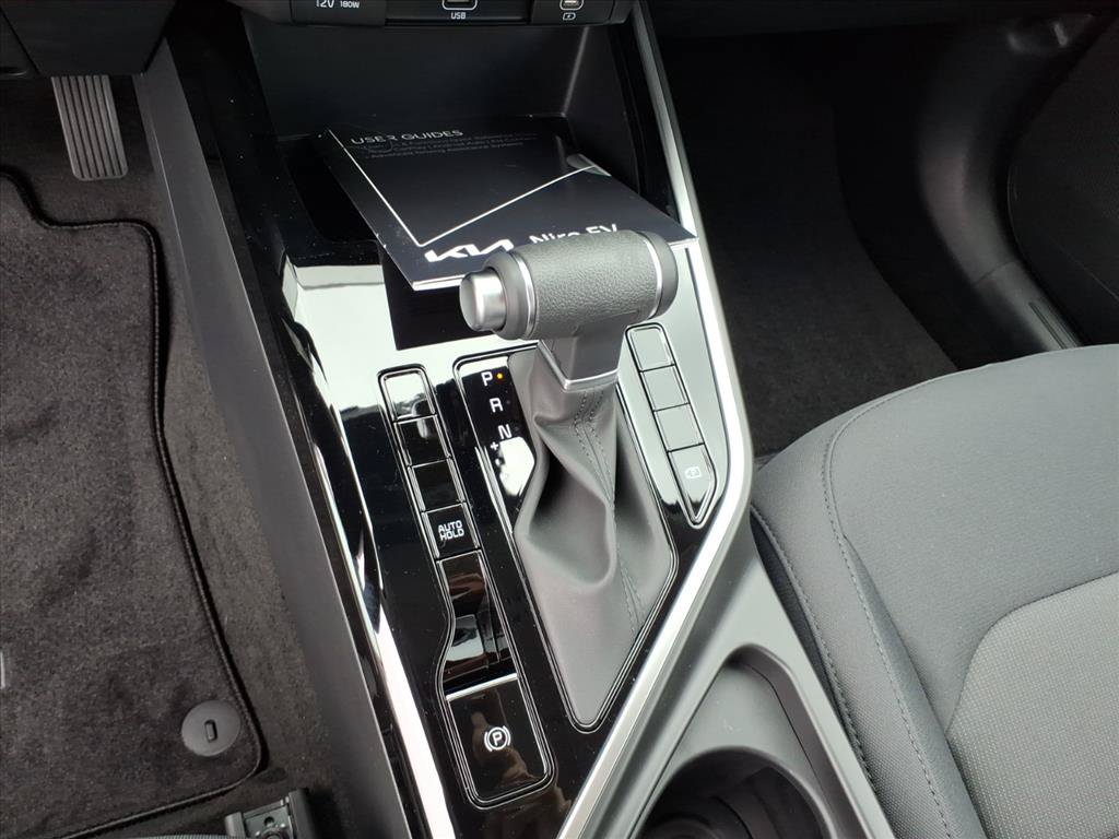New 2026 Kia Niro LX FWD image 24