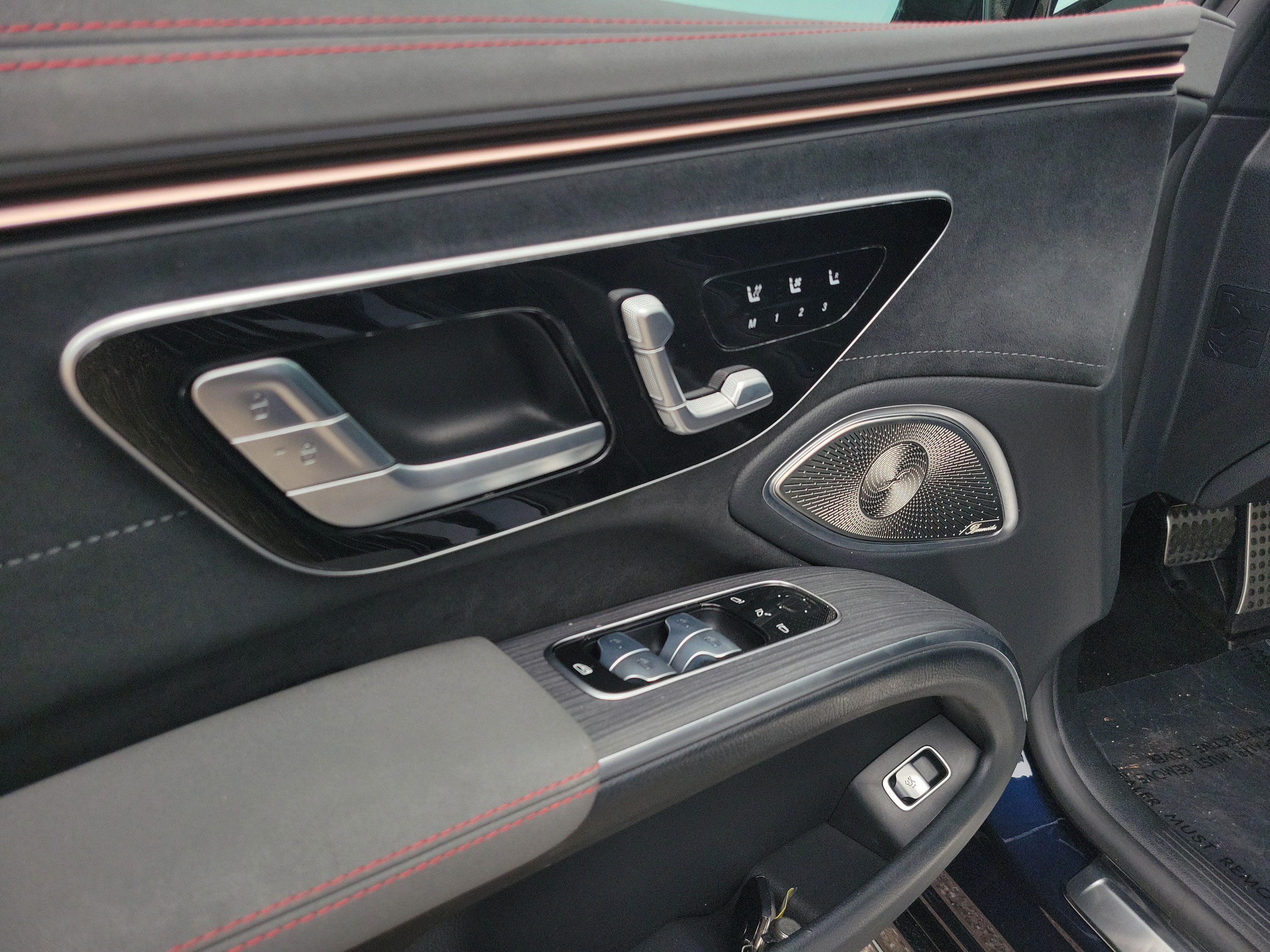Certified 2024 Mercedes-Benz EQS 580 4MATIC Sedan image 17