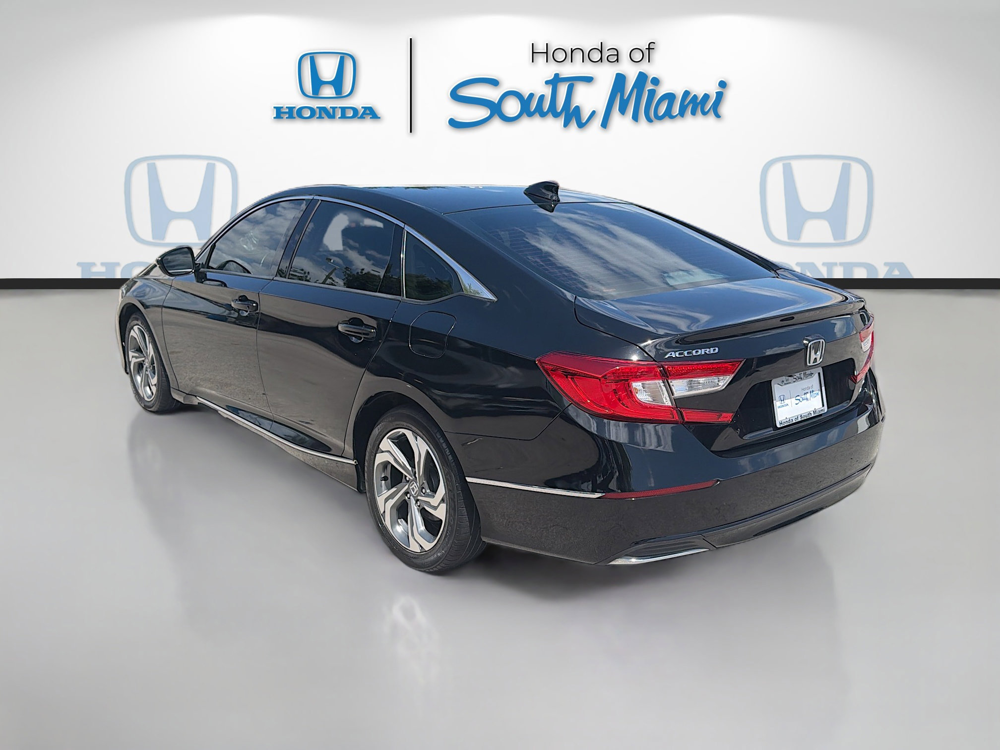 Used 2019 Honda Accord EX-L image 5