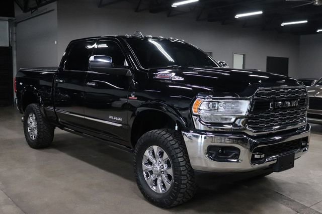 Used 2022 RAM 3500 Limited image 8