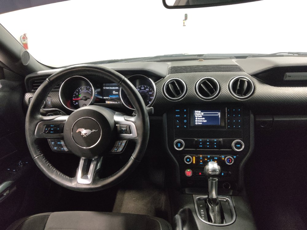 Used 2019 Ford Mustang Coupe RWD image 22