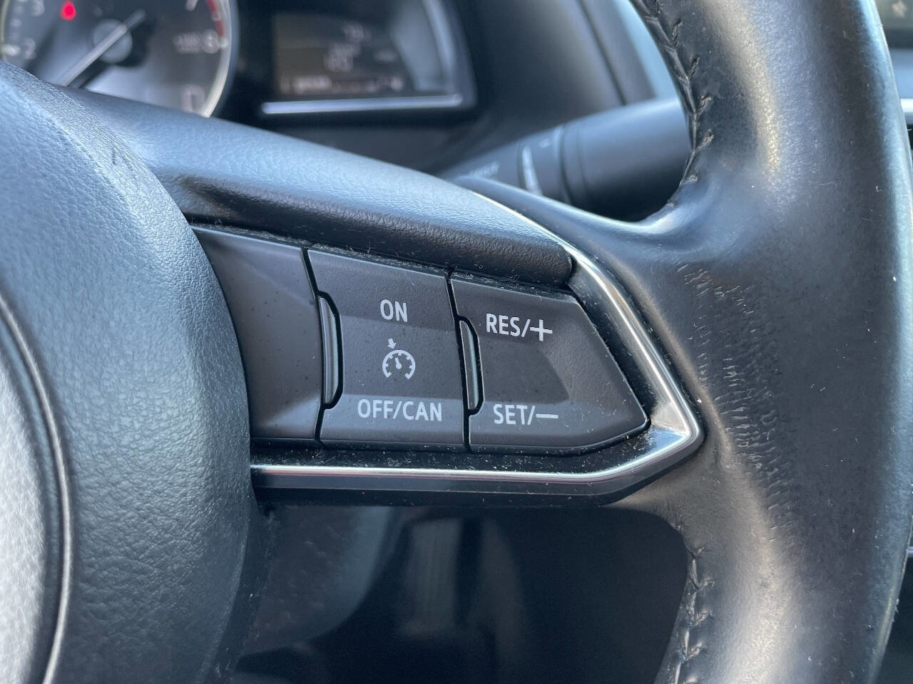 Used 2017 MAZDA MAZDA3 Grand Touring image 20