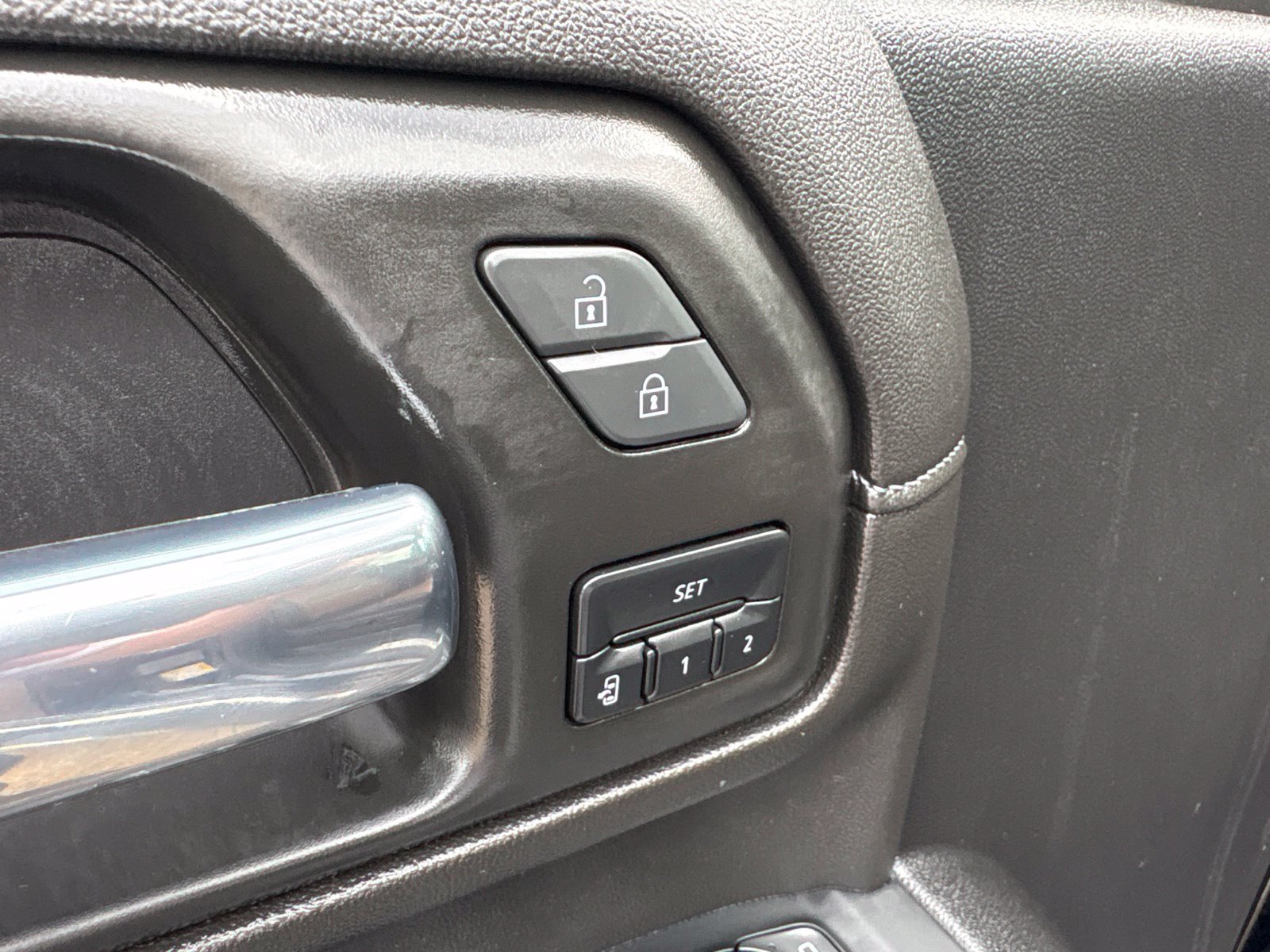 Used 2023 Chevrolet Silverado 2500 High Country w/ Safety Package II AWD/4WD image 13