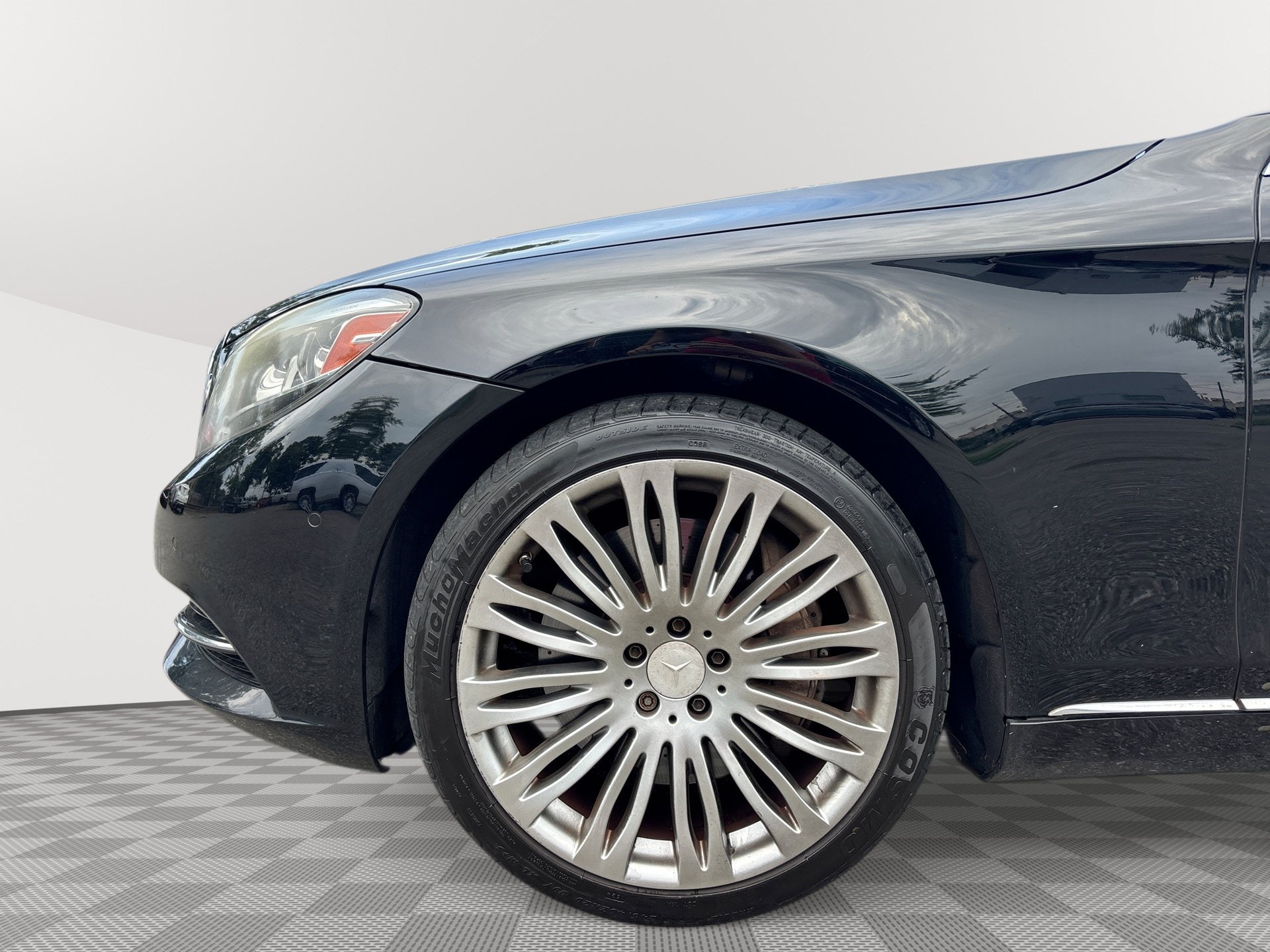Used 2016 Mercedes-Benz S 550 Sedan image 19