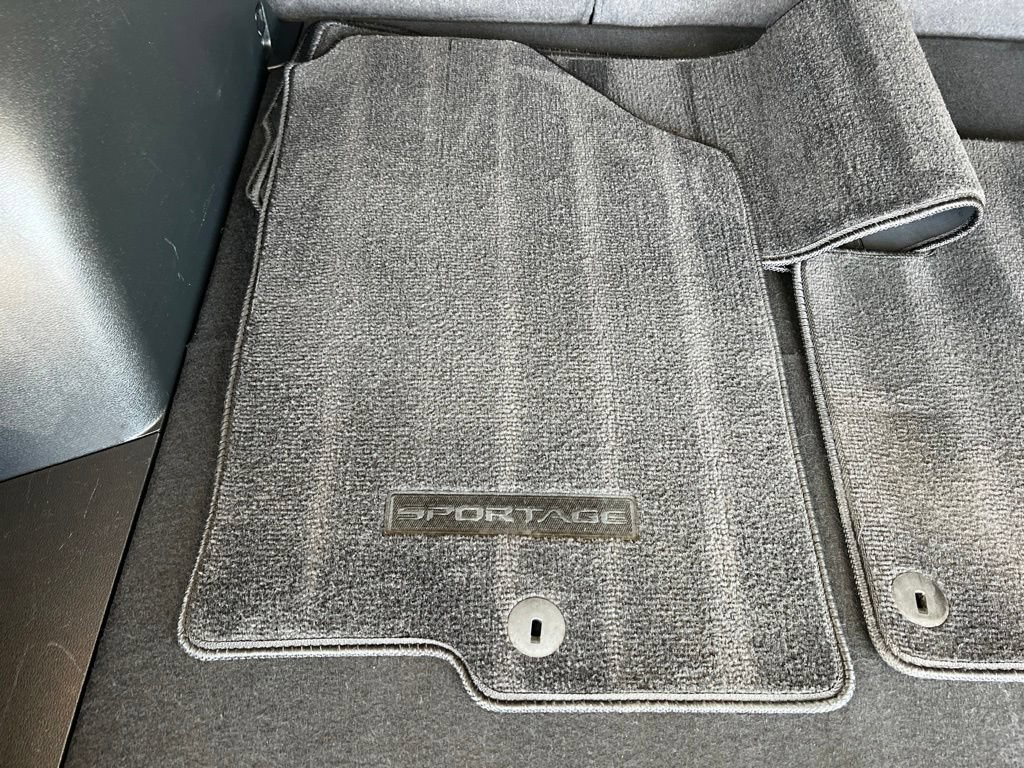 Certified 2024 Kia Sportage EX FWD image 12
