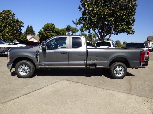 New 2026 Ford F350 XL w/ XL Chrome Package image 22