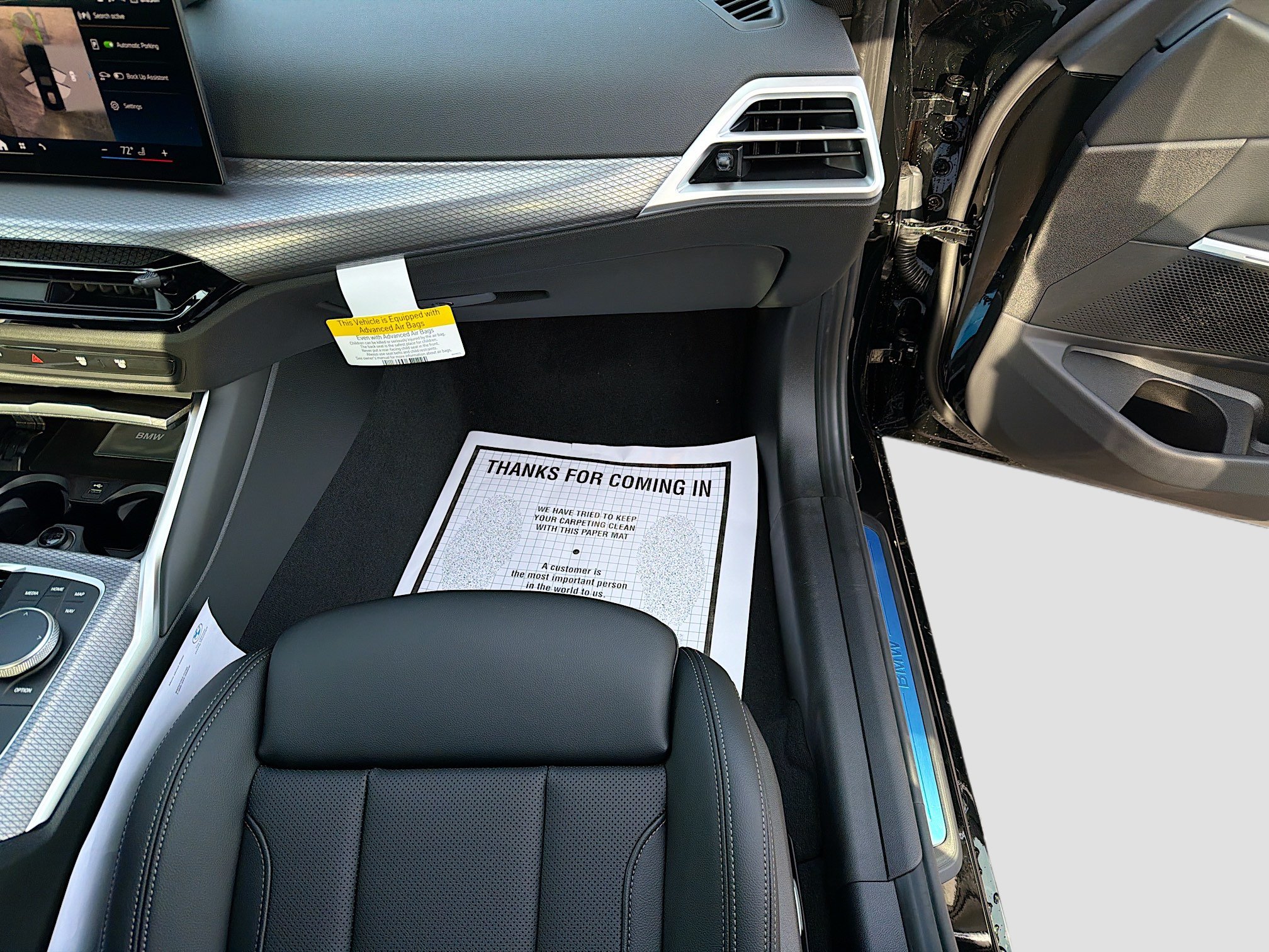 New 2026 BMW 330i Sedan w/ Convenience Package RWD image 17