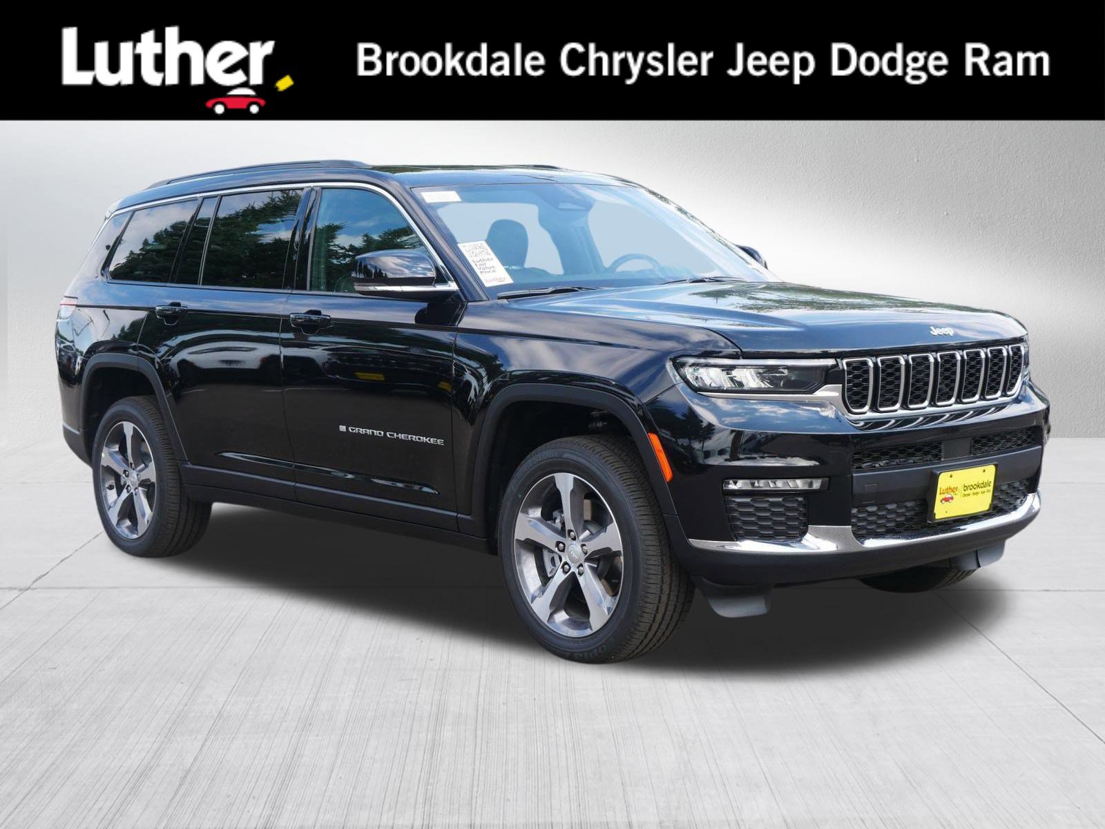 New 2025 Jeep Grand Cherokee L Limited w/ Trailer Tow Package