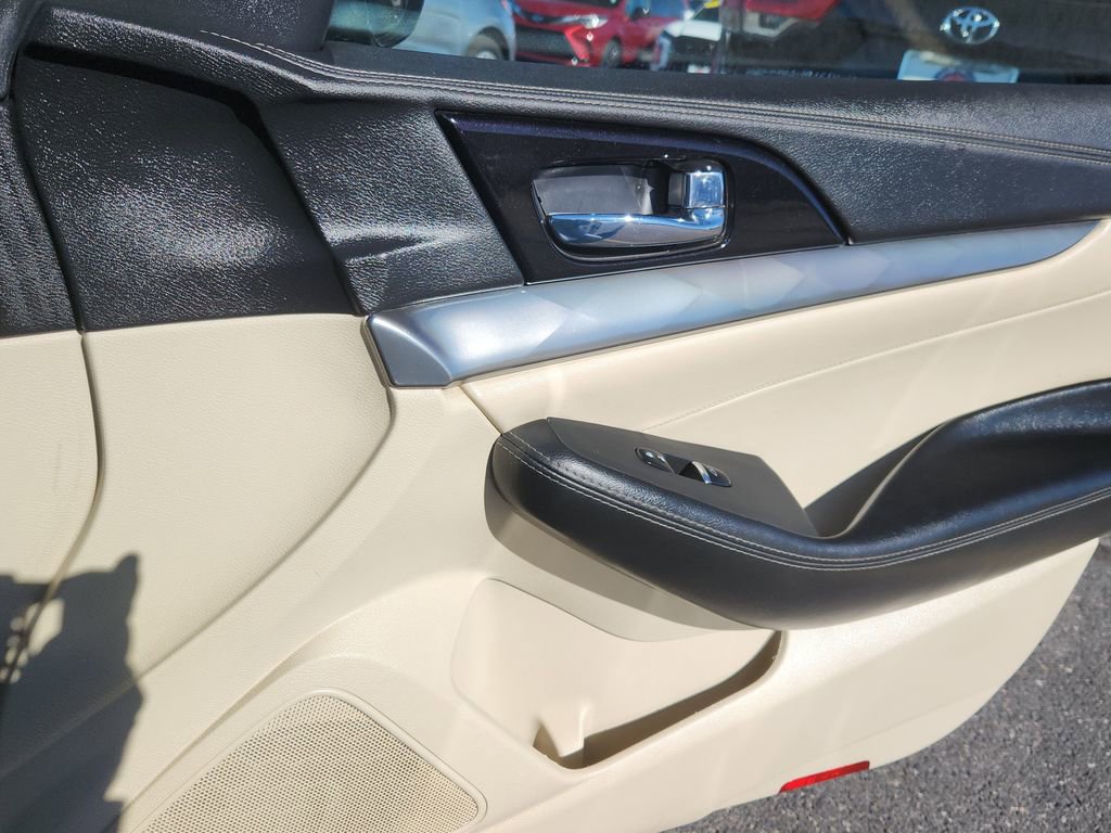 Used 2021 Nissan Maxima 3.5 SV w/ Floor Mat Group image 13