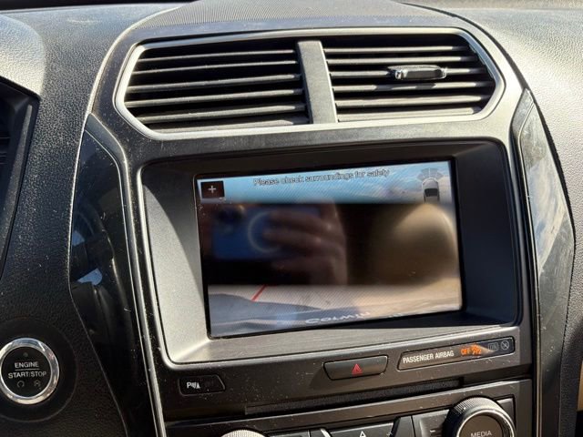 Used 2017 Ford Explorer XLT w/ Equipment Group 202A image 22