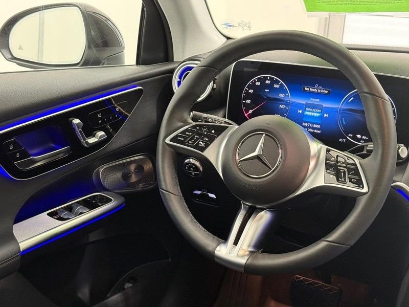 New 2025 Mercedes-Benz GLC 350e 4MATIC image 7