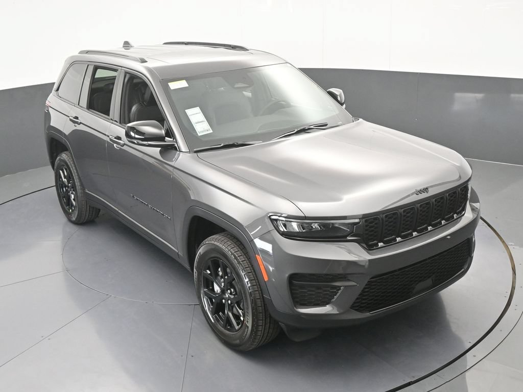 New 2025 Jeep Grand Cherokee Altitude AWD/4WD image 46