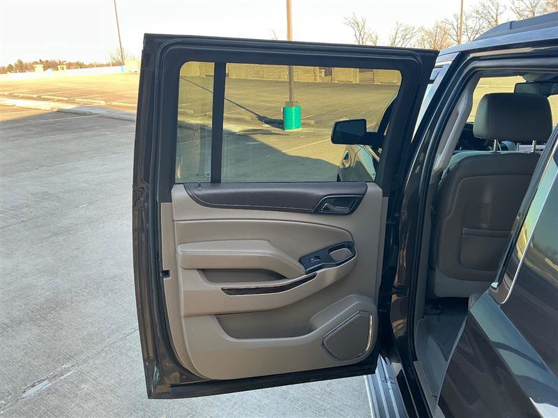 Used 2016 GMC Yukon XL SLT w/ Open Road Package image 32