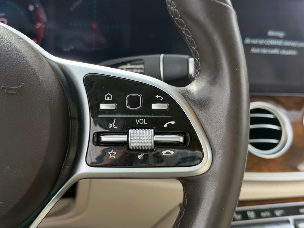 Used 2020 Mercedes-Benz E 350 4MATIC Sedan image 23