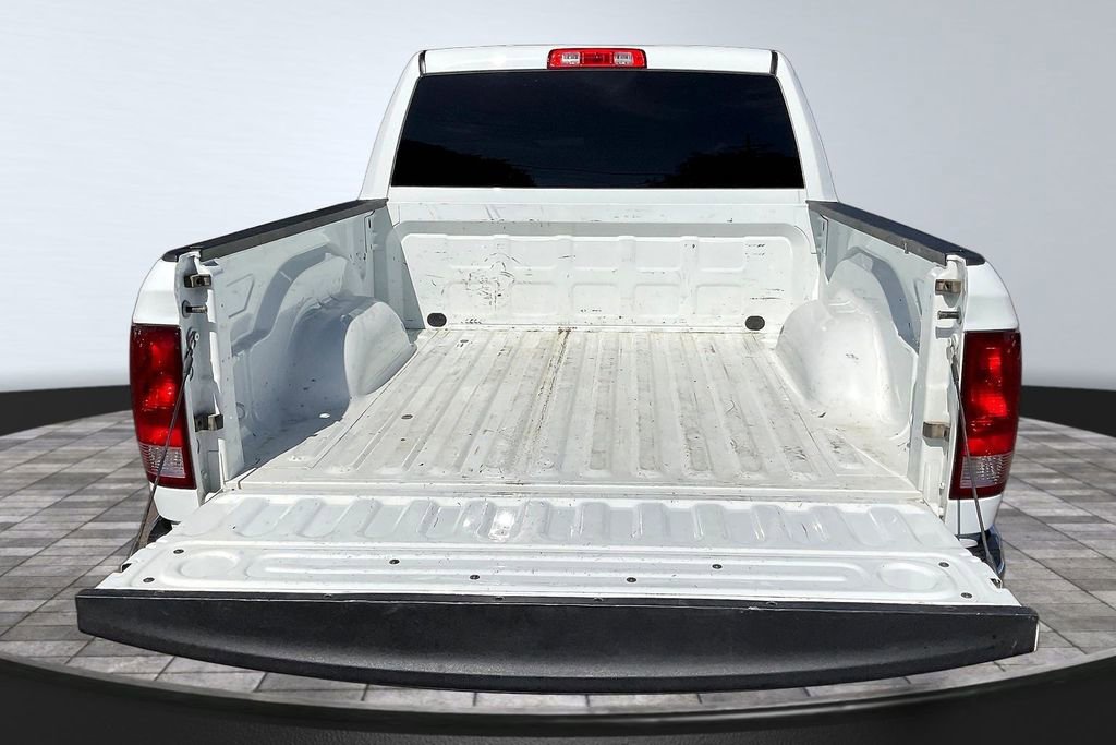 Used 2023 RAM 1500 Classic SLT w/ Electronics Group AWD/4WD image 8