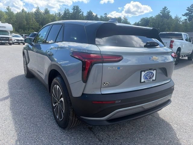 New 2026 Chevrolet Blazer EV LT AWD/4WD image 4