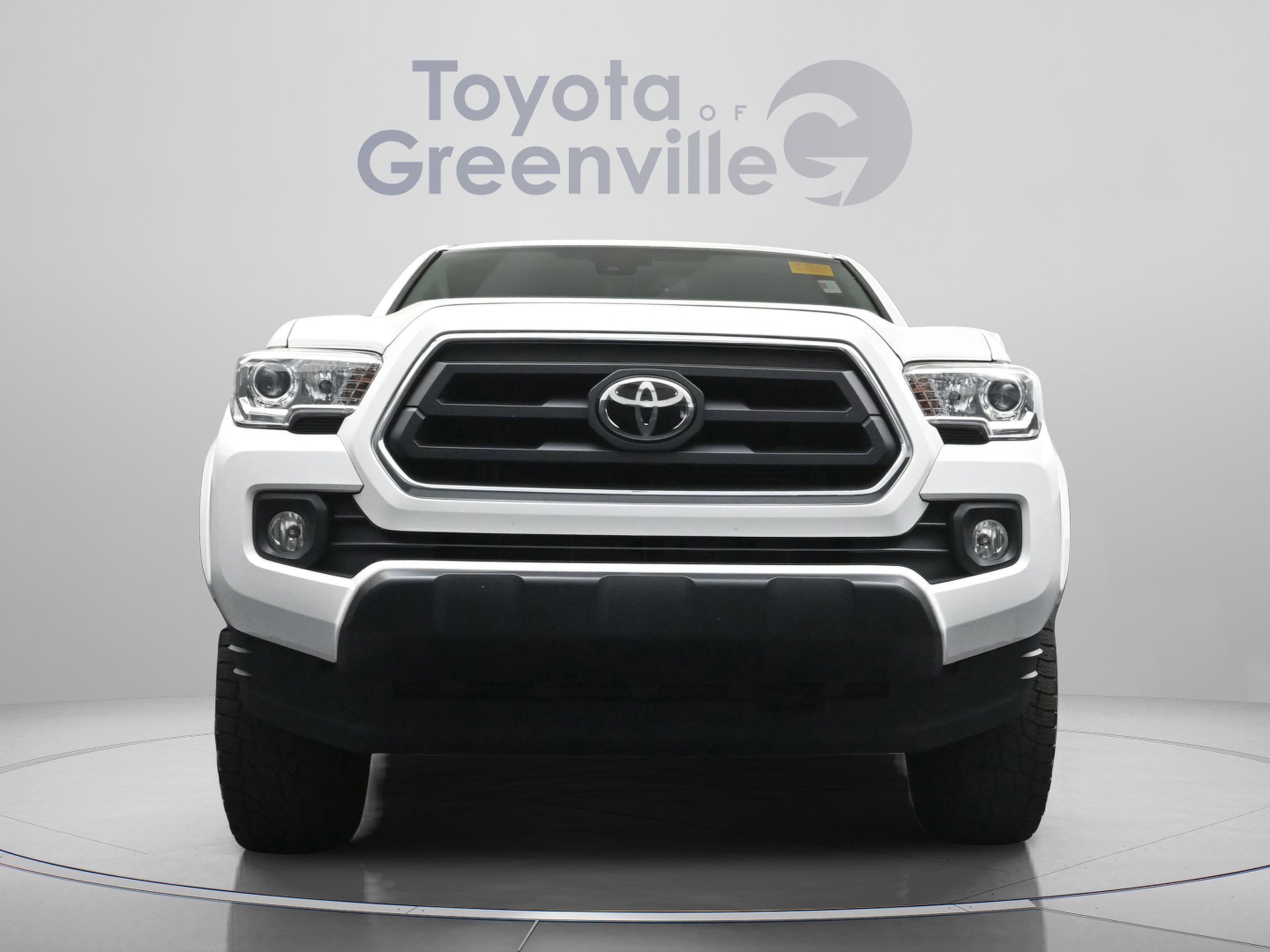 Used 2020 Toyota Tacoma SR5 AWD/4WD image 23