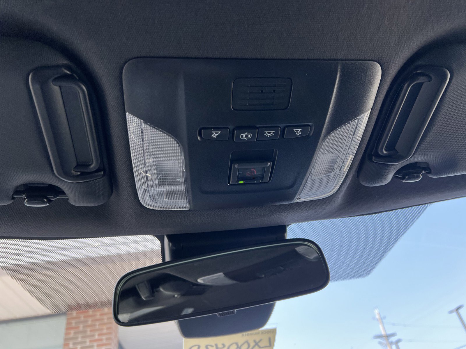 Used 2022 Toyota Corolla XSE FWD image 30