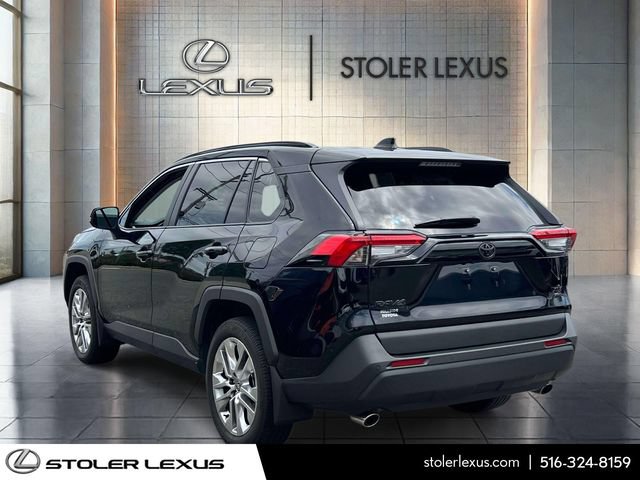 Used 2025 Toyota RAV4 XLE Premium w/ Weather Package AWD/4WD image 7