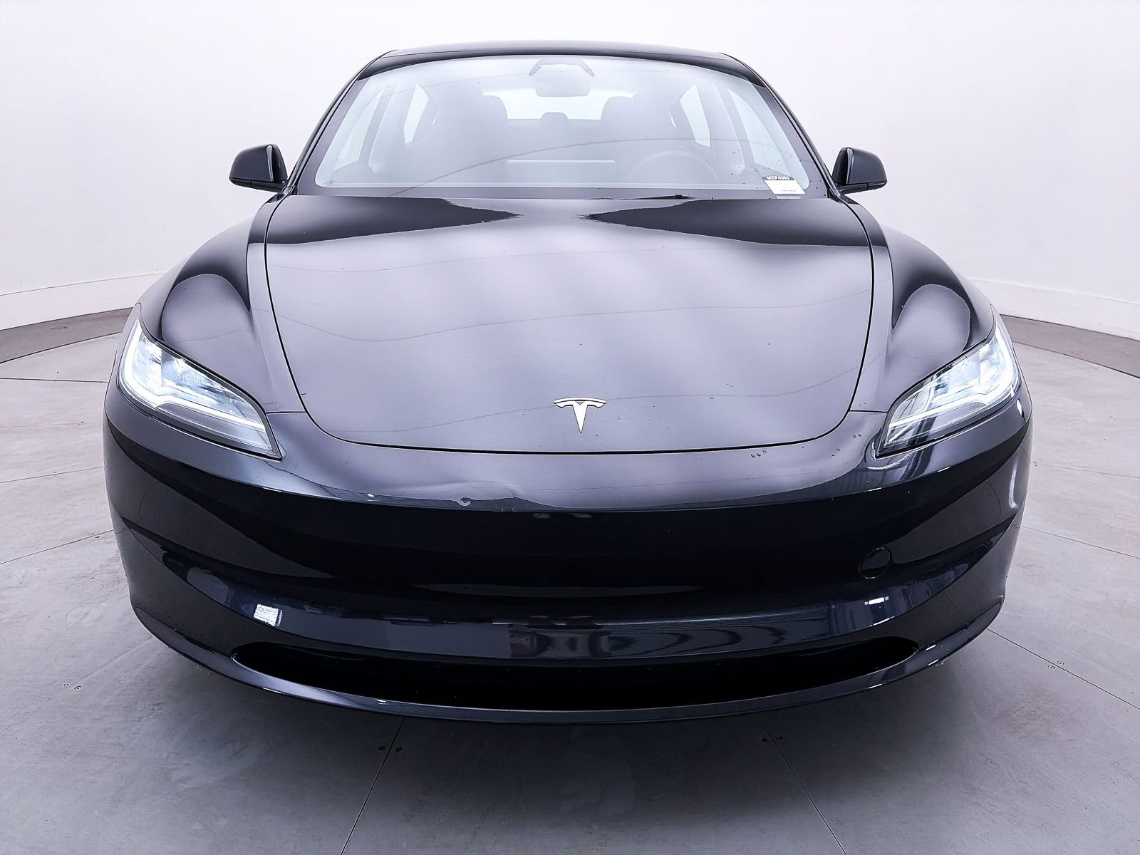 Used 2024 Tesla Model 3 Standard Range image 10